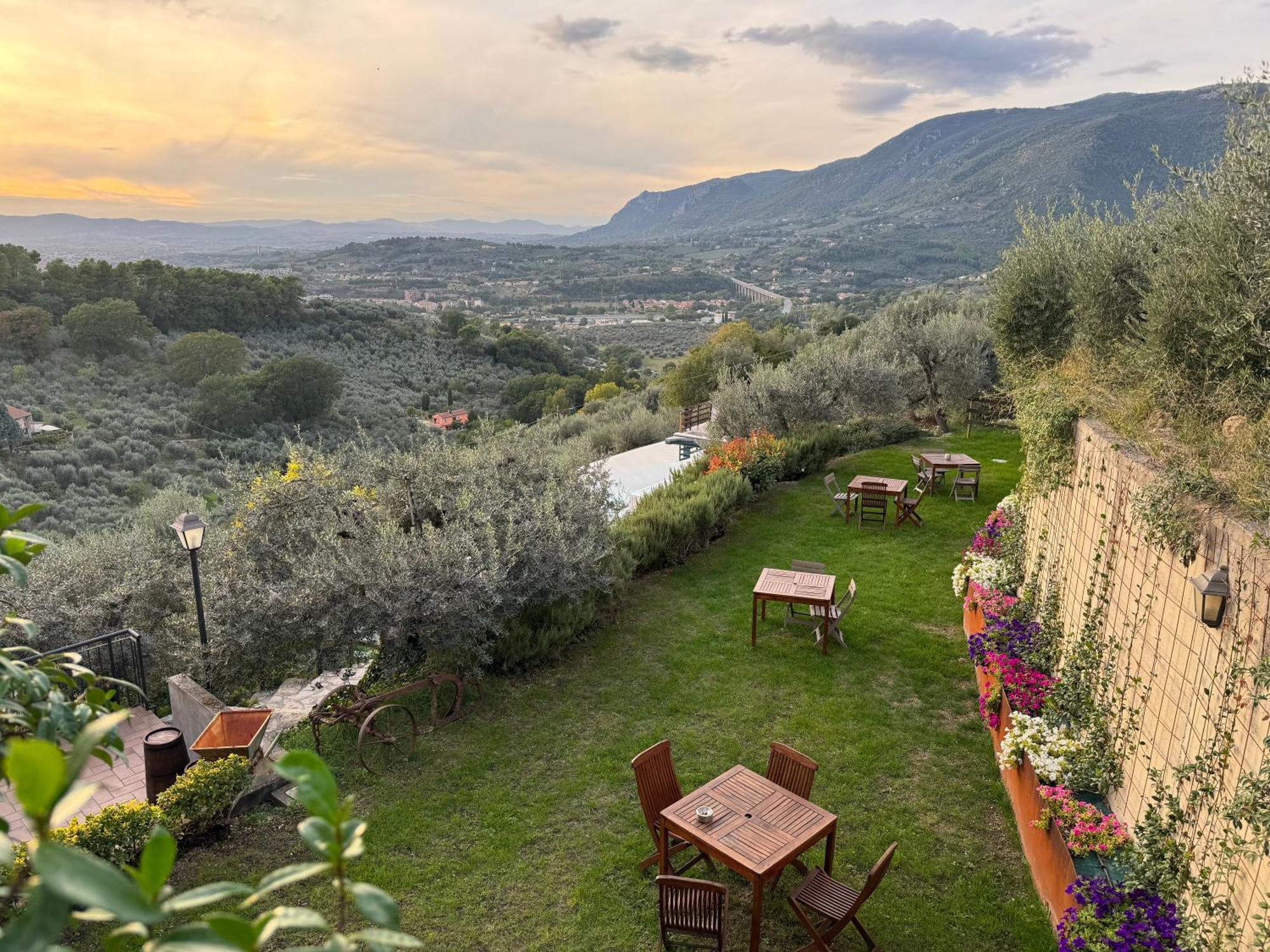 Vila Domus Umbra Terni Exteriér fotografie